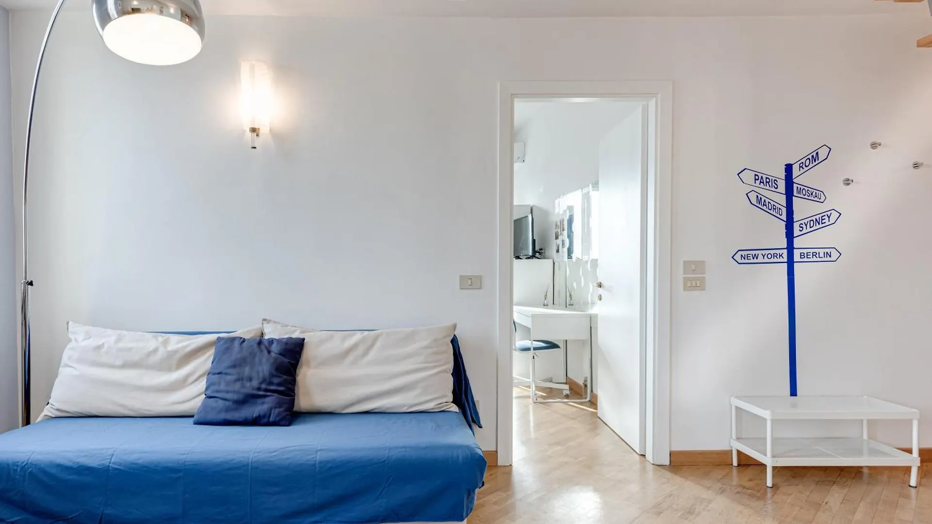 A Casa Di Sara 3 Apartment Florence 0*,  Italy